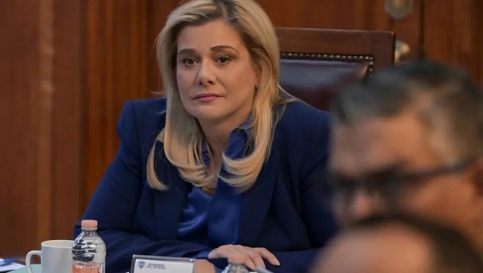 Diputados presentan demanda de juicio político