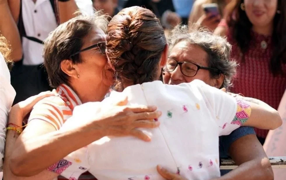 Pide Sheinbaum valorar el trabajo de las mamás