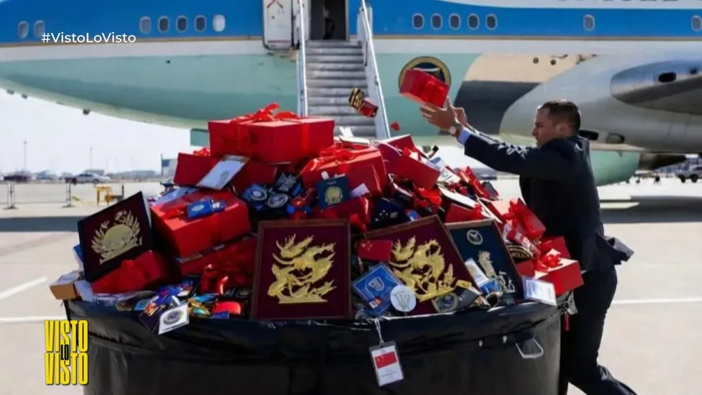 Tira EU regalos de China por temor a ser espiados