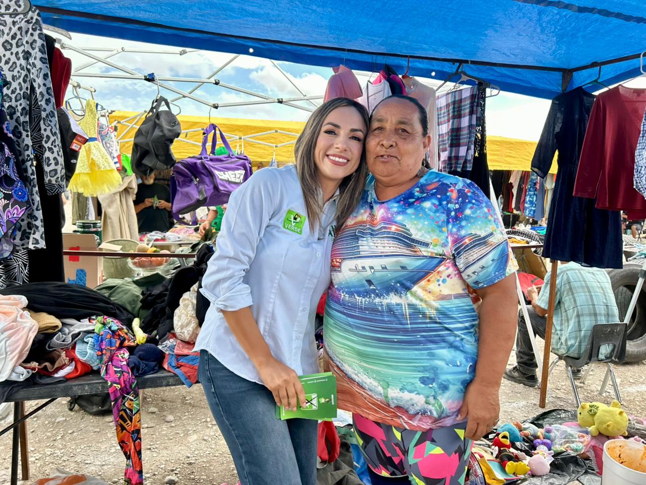 Recorre Alhira el municipio de Nava