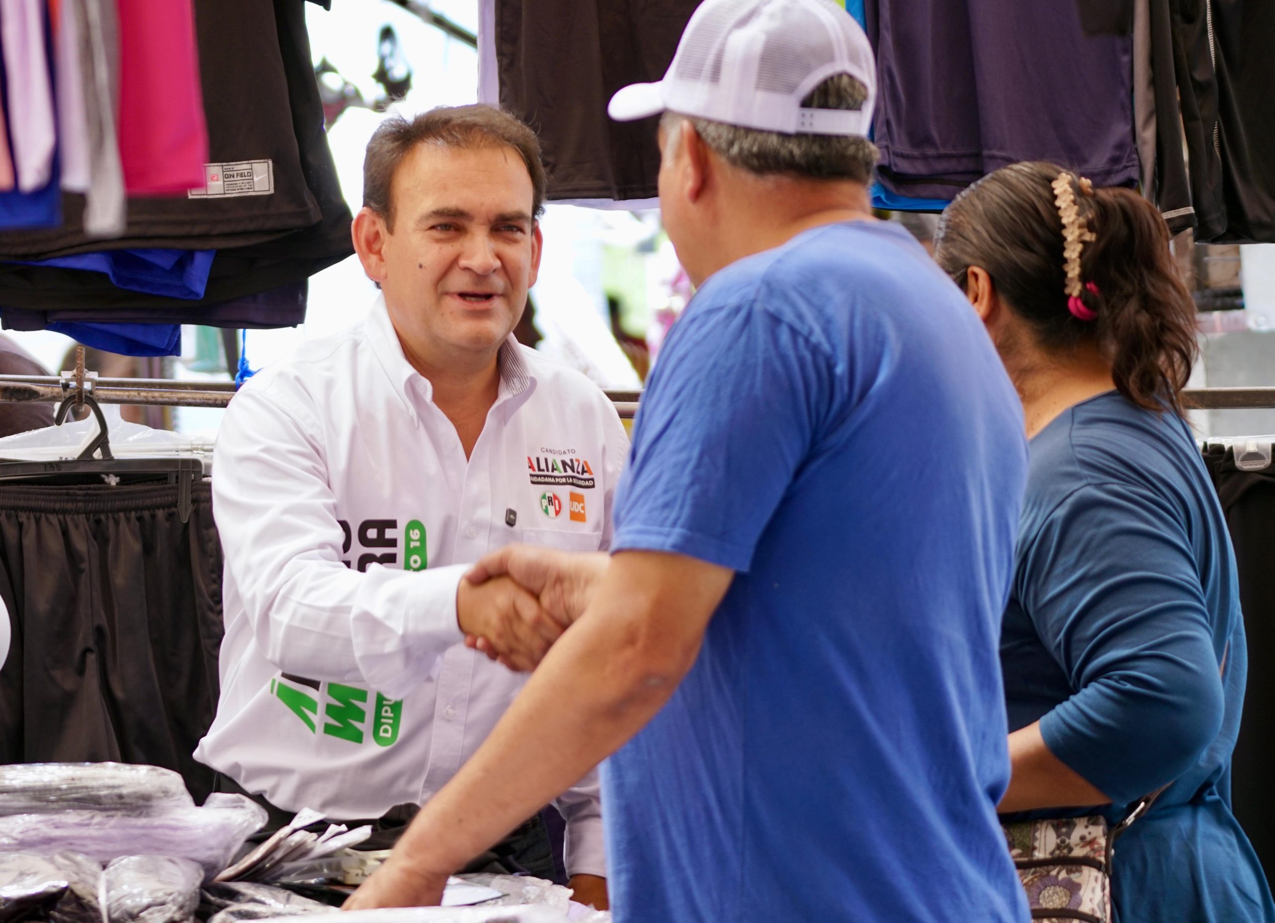 Refuerza Álvaro Moreira cercanía y trabajo de territorio en el distrito 16