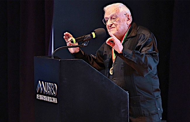 Aboga ‘Catón’ por la unidad