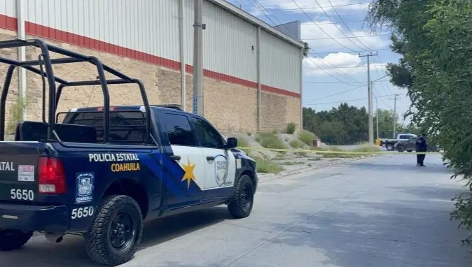 Localizan a hombre sin vida debajo de puente