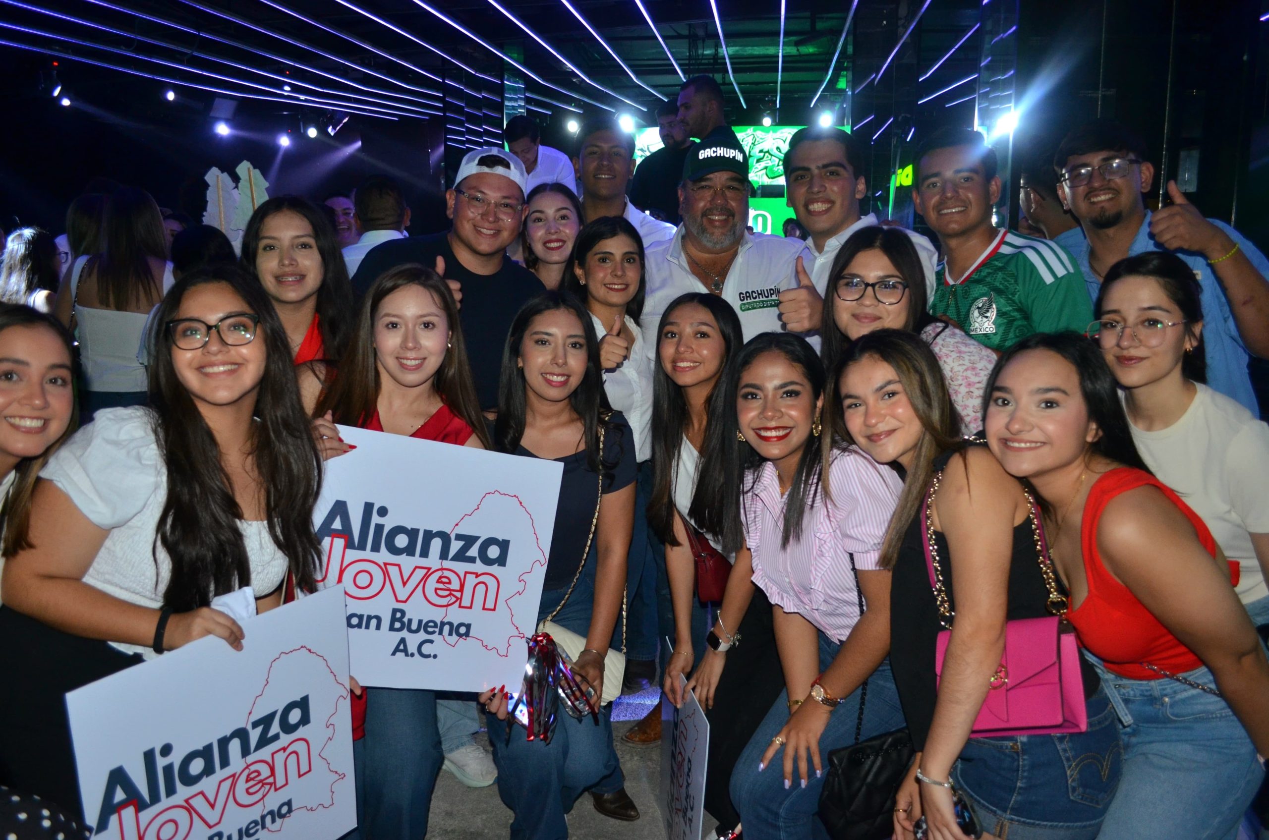 Impulsan jóvenes y mujeres labor de Pepe y El Gachupín