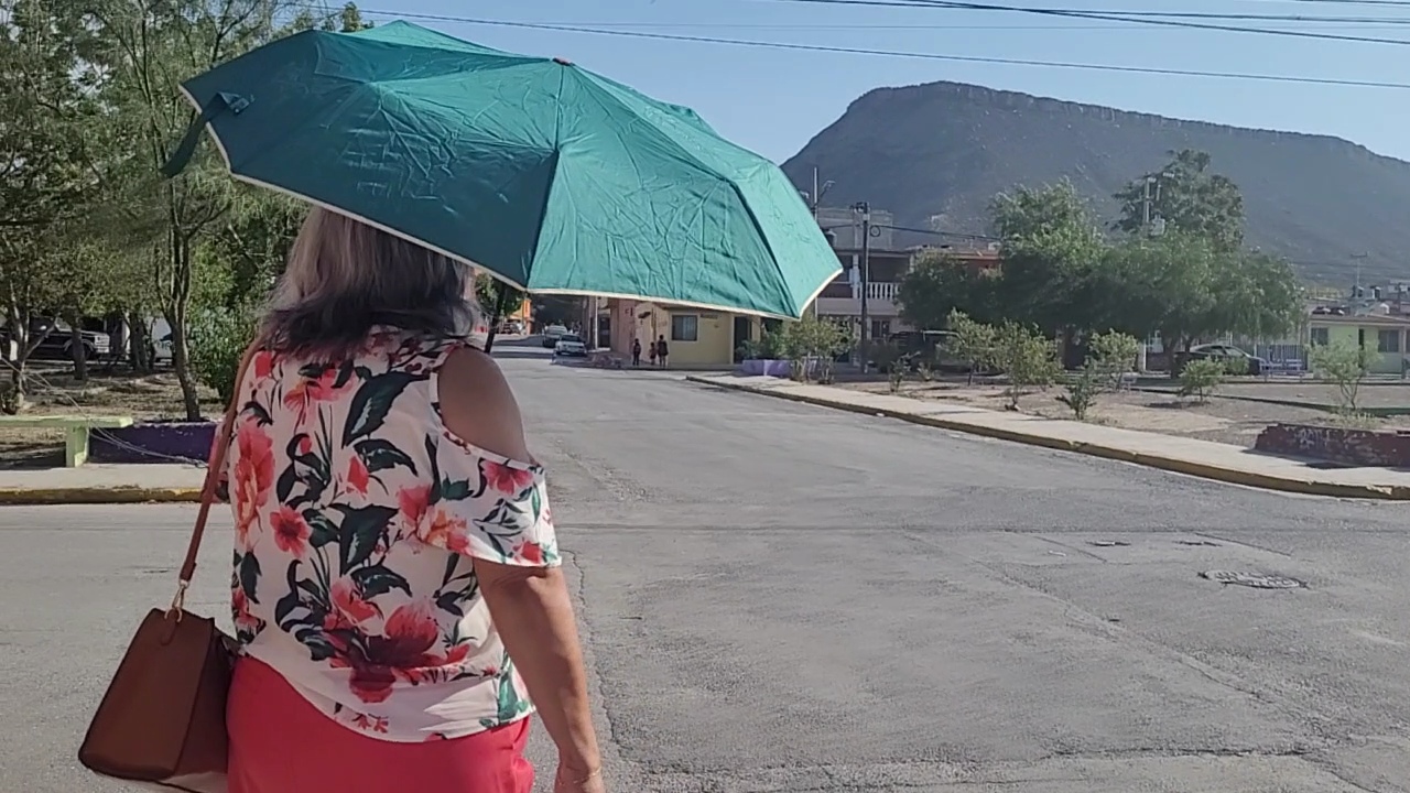 Llaman a proteger la piel ante el repunte del calor