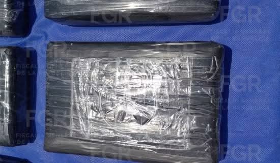 Condenan a más de seis años de prisión a dos hombres por transportar cocaína en Sabinas