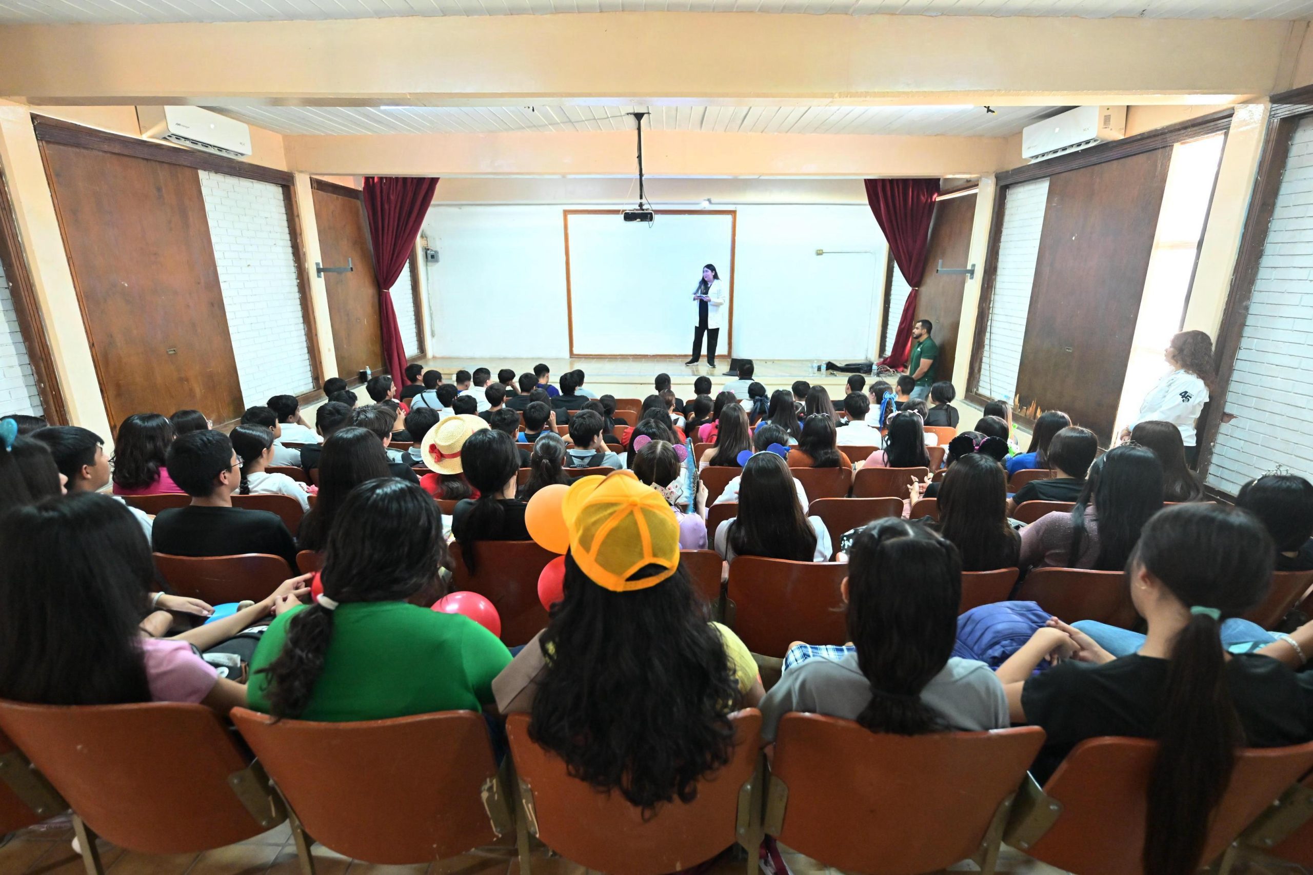 Refuerza Ayuntamiento salud para adolescentes