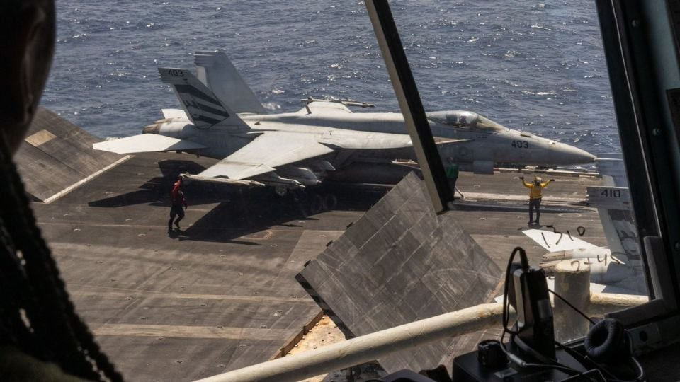 Fuerzas Armadas de EU lanzan ataques en el sur de Irán; ocurrió en legítima defensa, afirma el Centcom