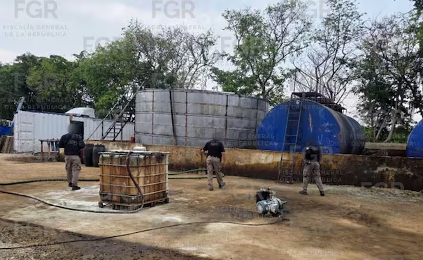 Aseguran mega centro de huachicol en el norte de Veracruz; detienen a 12 personas