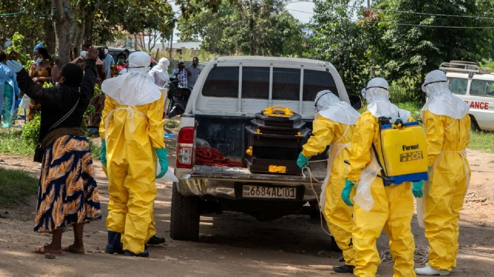 Brote de ébola: Uganda cierra temporalmente su frontera con el Congo para frenar contagios