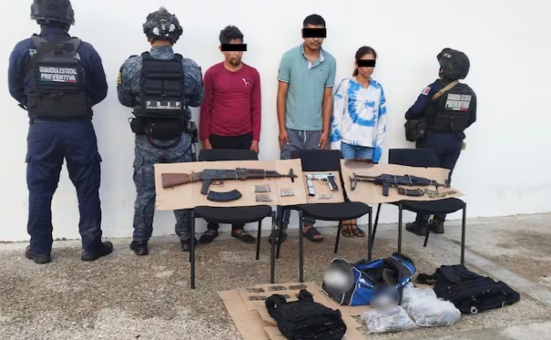 Detienen a presuntos integrantes del Cártel Chiapas-Guatemala en Cintalapa; decomisan armas, cartuchos y vehículos