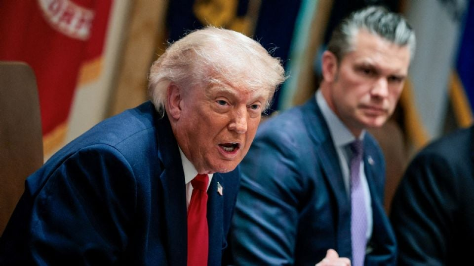 Trump revive demanda contra el WSJ: exige 10 mil mdd por publicación sobre su relación con Epstein