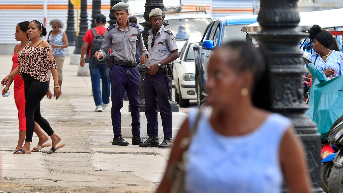 Trump deporta a más de 4 mil migrantes cubanos… a México: ‘Los abandonaron a morir’, acusa Human Rights