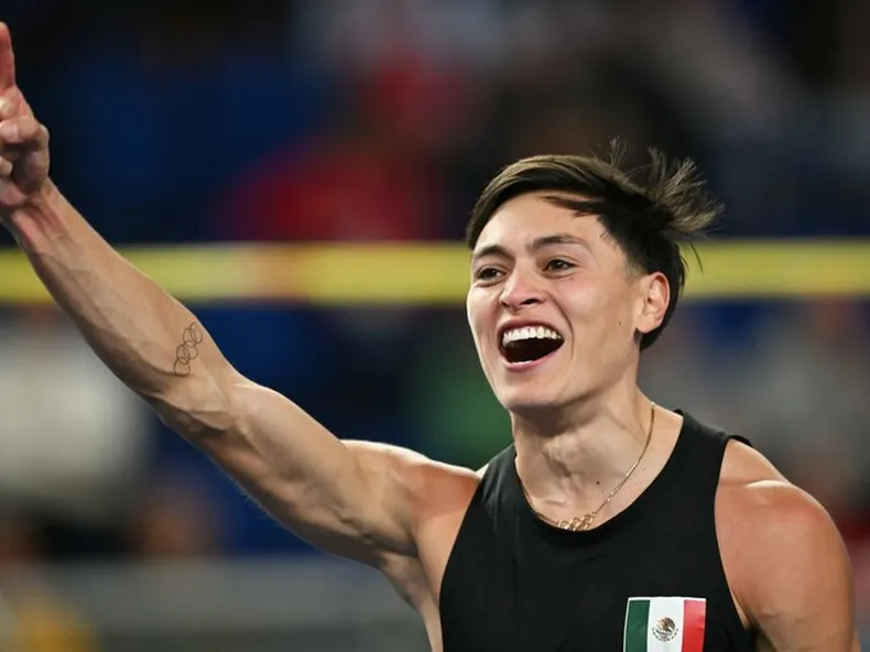Erick Portillo conquista el oro en Polonia con salto de 2.24 metros