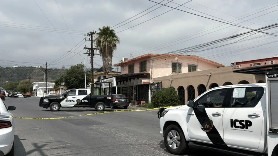 Ejecutan a bal4zos a un joven junto a un puesto de comida en la colonia Unidad Modelo