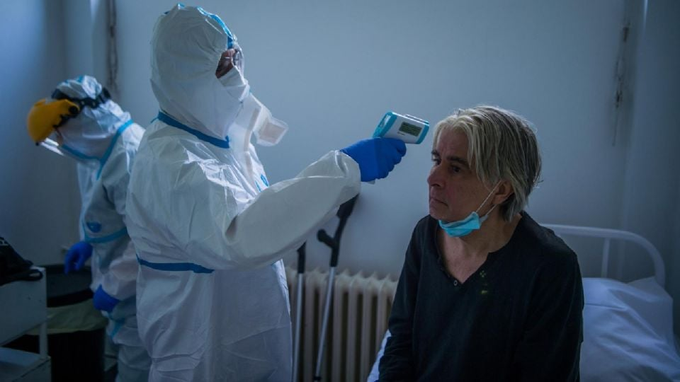 Ginebra aísla a una persona tras haber viajado en el mismo avión que un paciente contagiado por hantavirus; se reporta sin síntomas