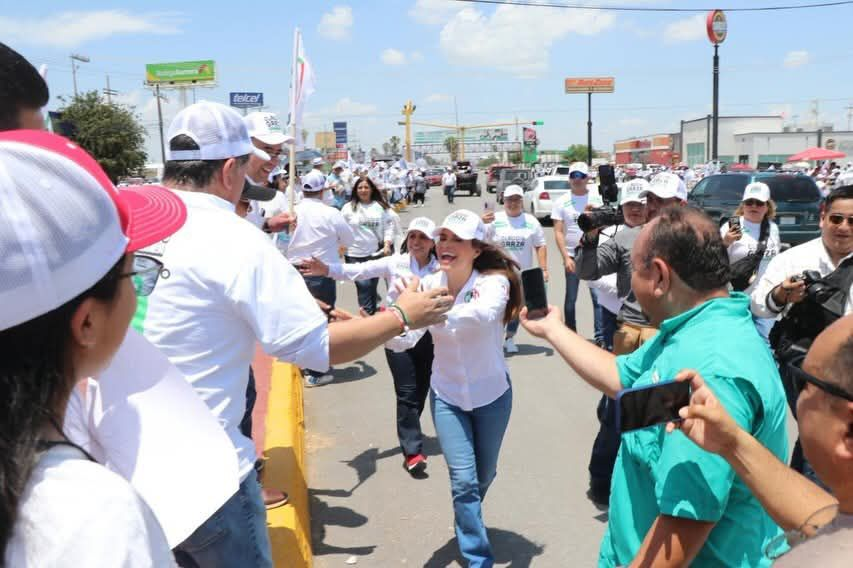 Megacrucero en apoyo a Claudia Garza con gran respaldo ciudadano