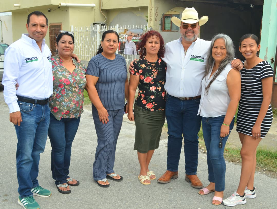 “Las familias son primero”: Gachupín recorrió el municipio de Frontera escuchando a las amas de casa.