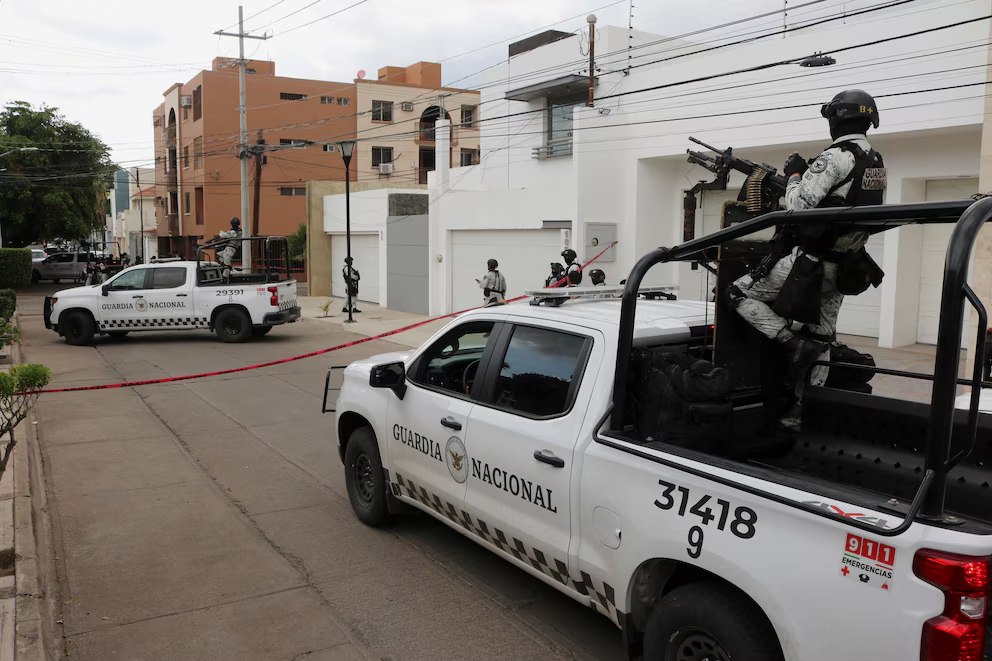 Ataque arm4do en puesto de hamburguesas de Culiacán deja un elemento de la Guardia Nacional mu3rto y otro herido