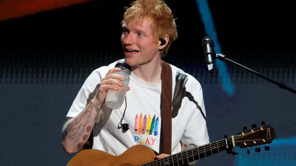 Ed Sheeran da un giro a su carrera musical y abandona Warner Music Group tras 15 años de éxitos