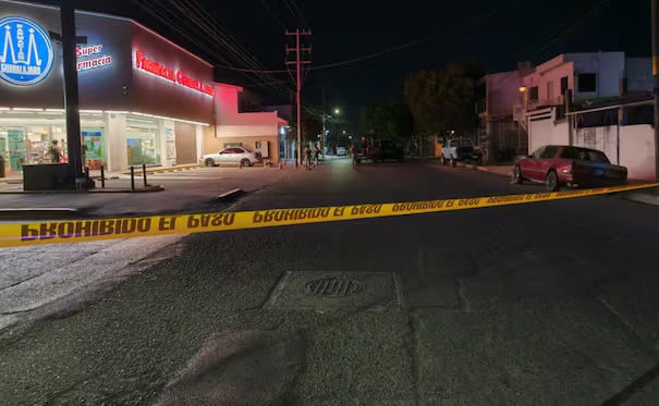 Identifican r3stos de un cu3rpo humano encontrado en estacionamiento en Sinaloa; fueron abandonados en una hielera