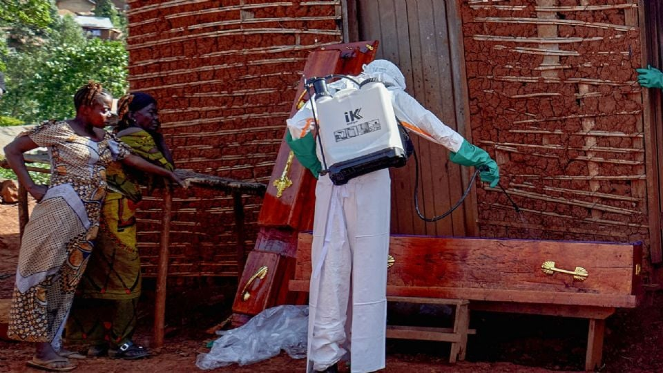 OMS eleva a 220 la cifra de fallecimientos con sospechosa de contagio de ébola en el Congo