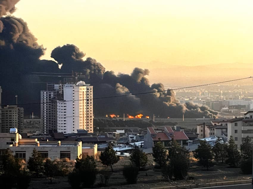 Lanza Estados Unidos nueva oleada de ataques contra Irán