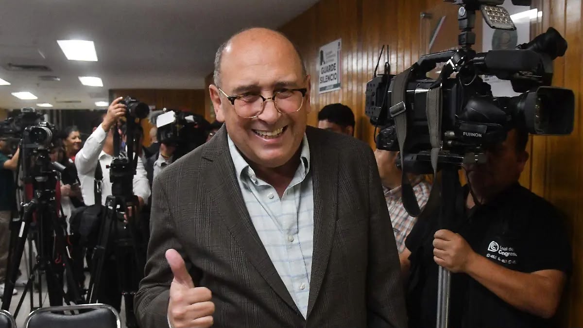 Va PRI por coalición opositora para frenar a Morena en 2027