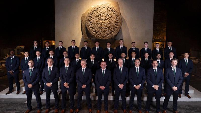 SE ENCAPSULA EL TRICOLOR EN LA HISTORIA