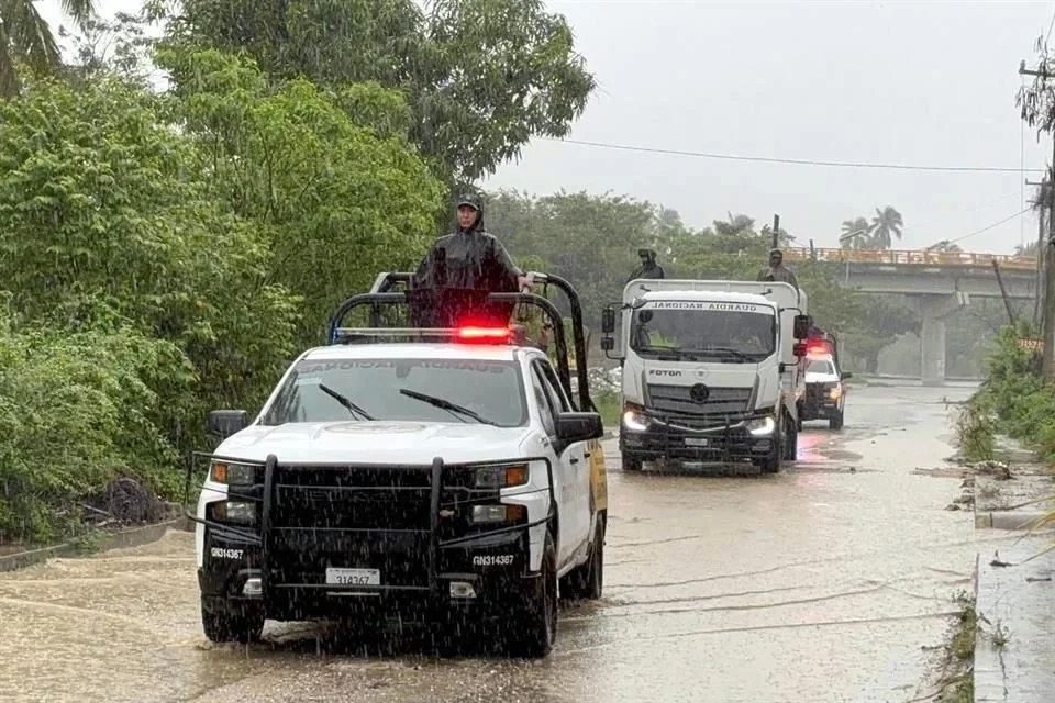 Deja Tormenta ‘Boris’ inundaciones, deslaves y socavones