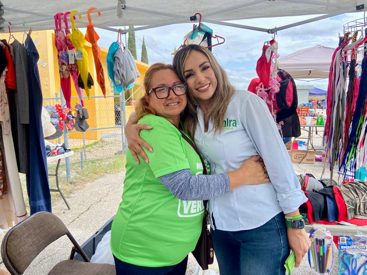 Alhira firma con el corazón: «Volveremos a las calles»