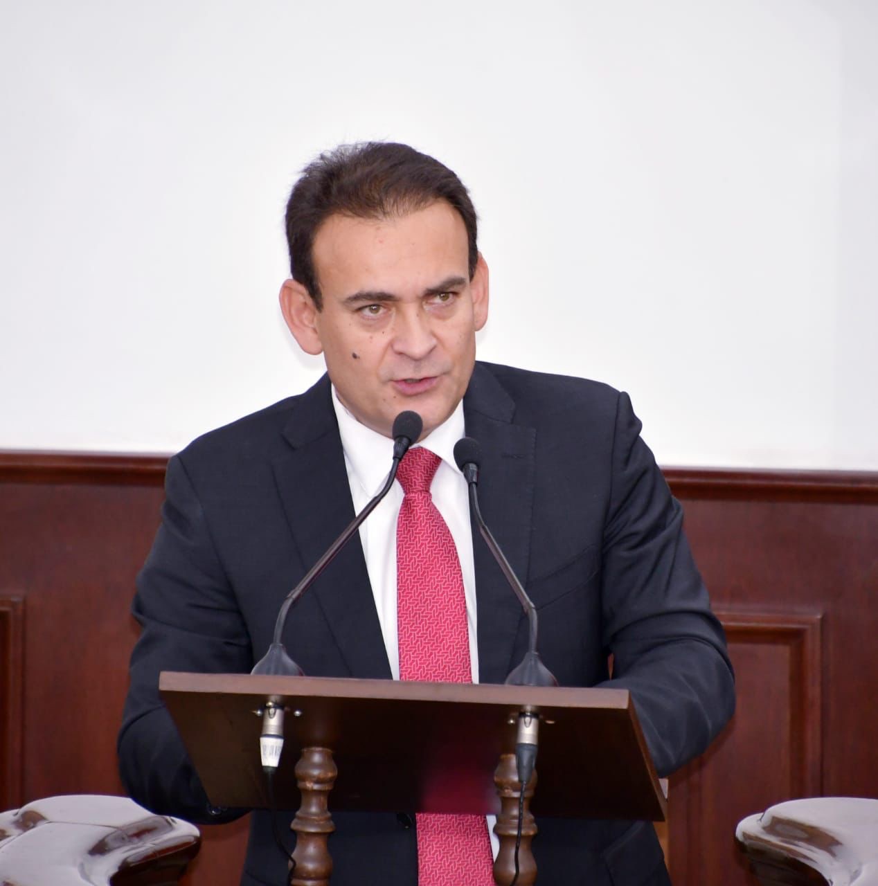 Impulsará Álvaro Moreira mayor seguridad laboral para docentes