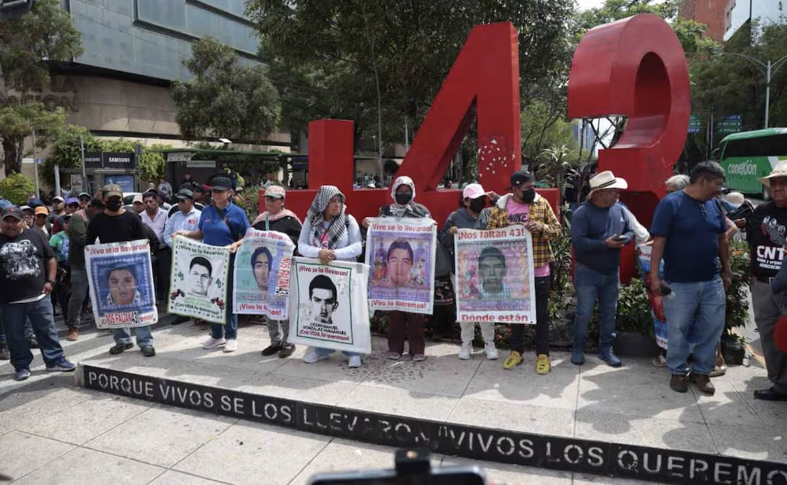 Acusan padres «puerquero» con líneas de investigación