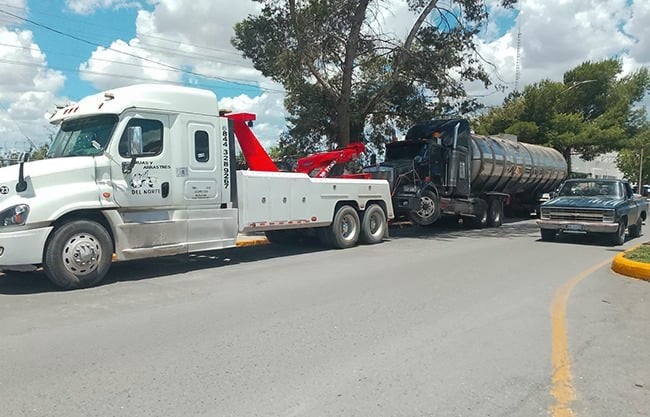 Suman 208 mil litros de huachicol decomisado