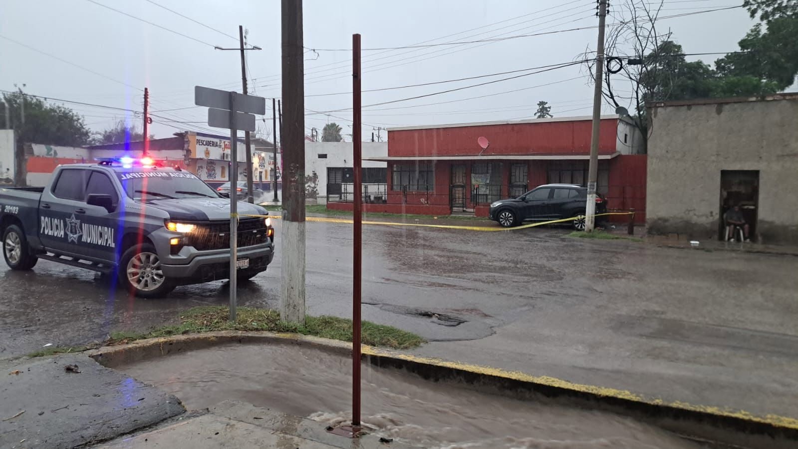 Dejan tormentas sin comunicación a Palaú