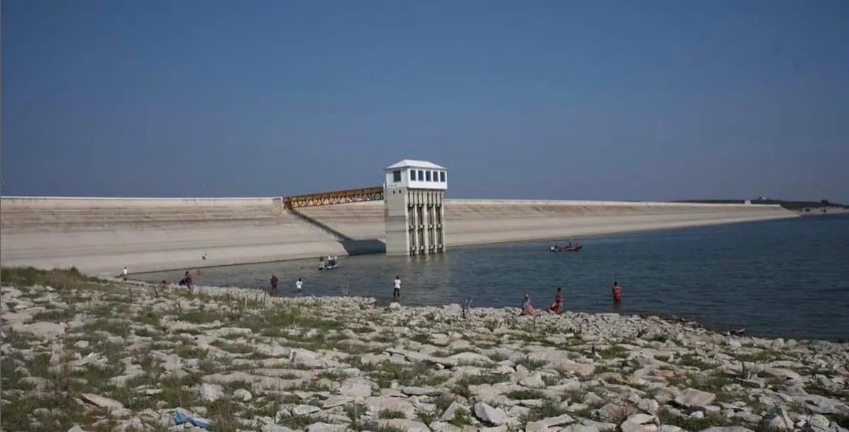 Presa Don Martín a niveles críticos