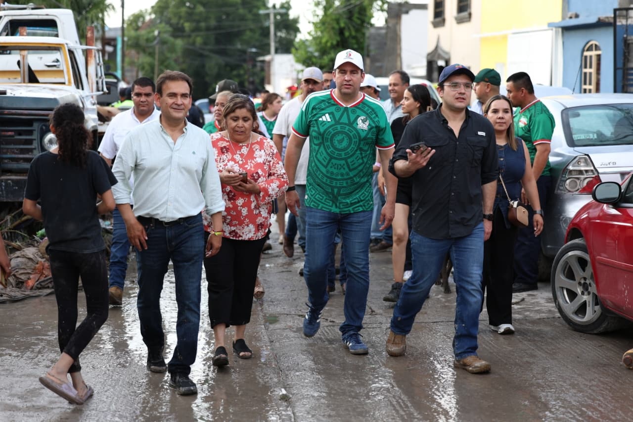 Atiende Javier Díaz colonias del surponiente por lluvias