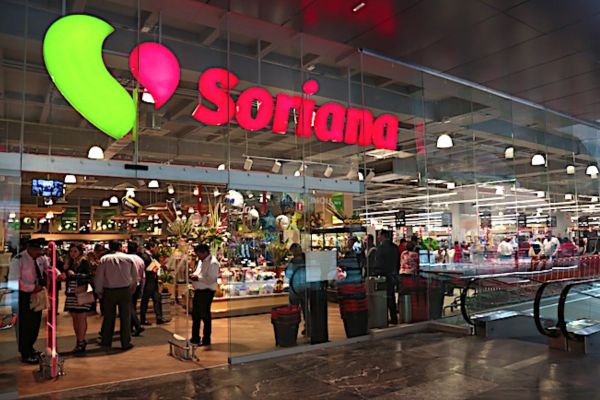 Reducirá Soriana ventas… ofertará tarjetas de débito