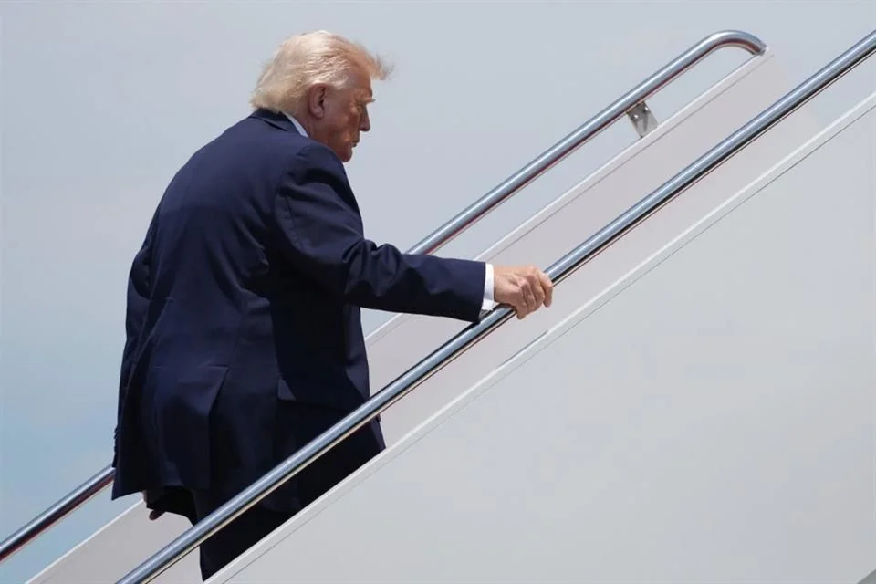Quita juez federal trabas de Trump a procesos migratorios