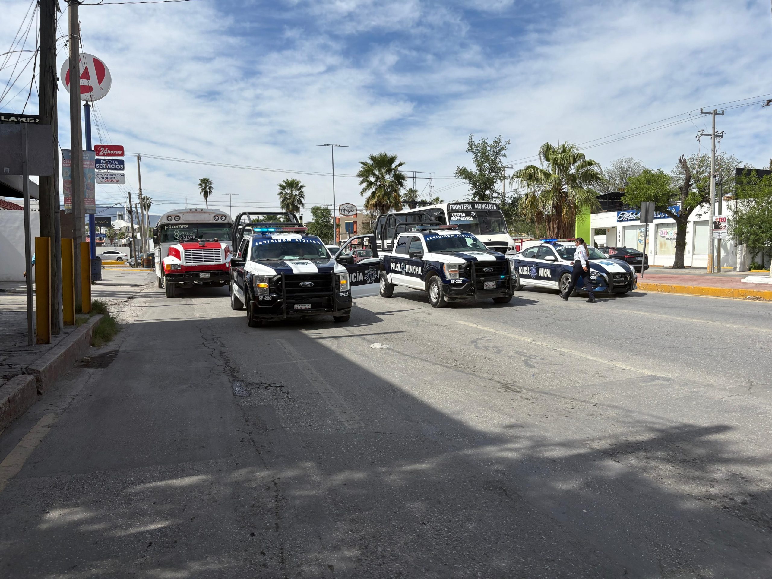 Exhorta Policía a festejar con orden