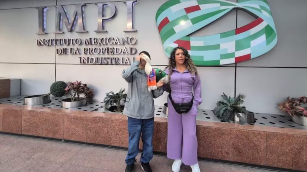 ¿Alguien registró al Pato Merlín ante el IMPI antes que los dueños? Esto se sabe