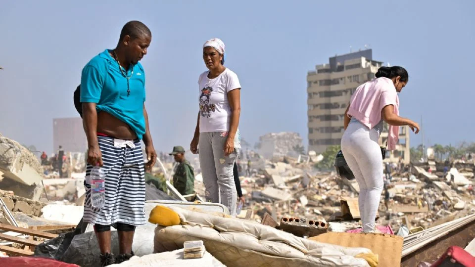 Asciende a 920 la cifra de muert*s por terremotos en Venezuela; 172 personas siguen atrapadas bajo los escombros