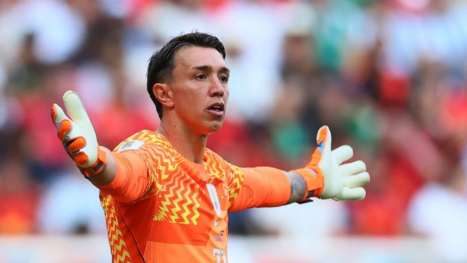 Fernando Muslera acepta con vergüenza el error que eliminó a Uruguay se disculpa con sus compañeros: “Nunca imaginé sufrir tanto”