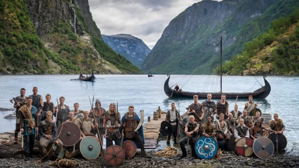 ¡A la conquista! Seleccionados de Noruega posan como vikingos en su foto oficial para el Mundial 2026