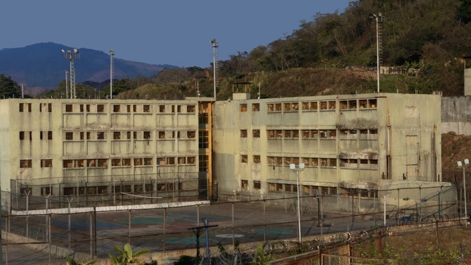 Desde abril han fallecido casi 20 personas reclusas en prisiones venezolanas, acusa ONG