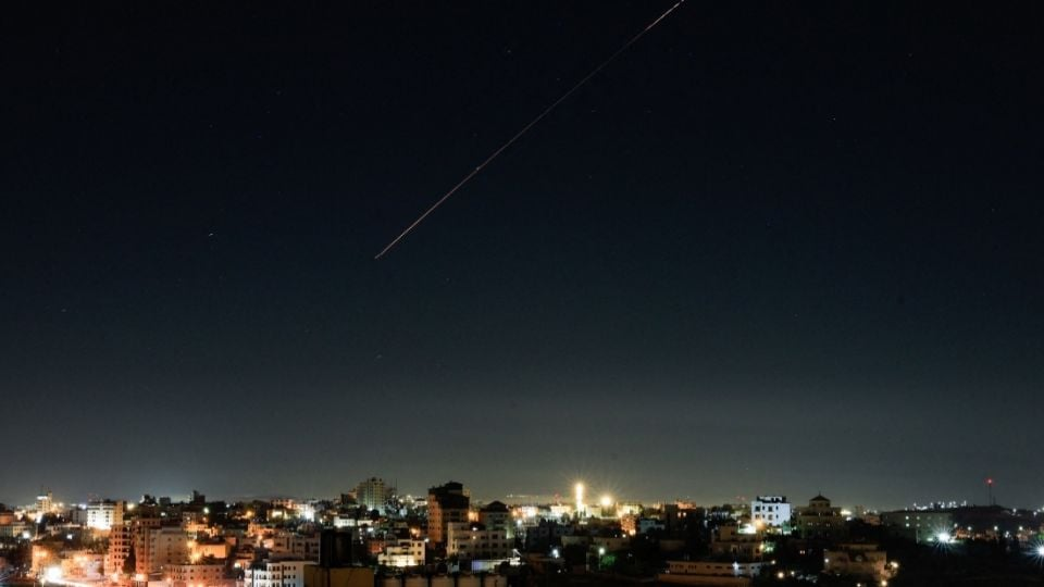 Irak y Siria cierran su espacio aéreo tras las oleadas de misiles de Irán contra Israel