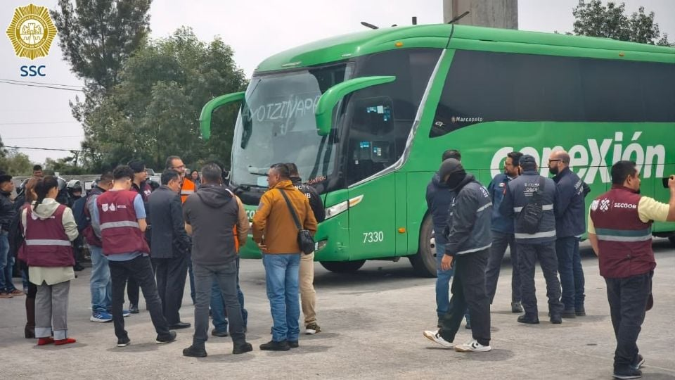 Gobernación afirma que los 59 expl*sivos decomisados estaban en un autobús de los estudiantes de Ayotzinapa