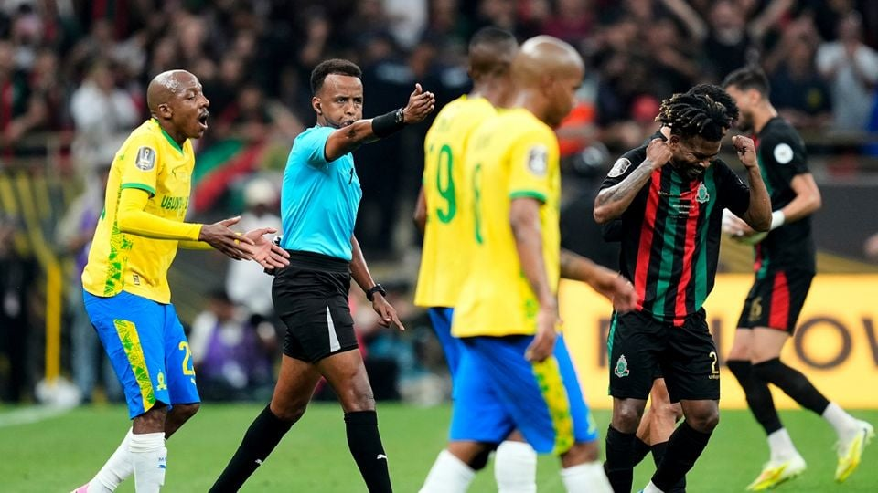 Estados Unidos niega entrada a árbitro de Somalia que iba a participar en el Mundial 2026: es el mejor de África