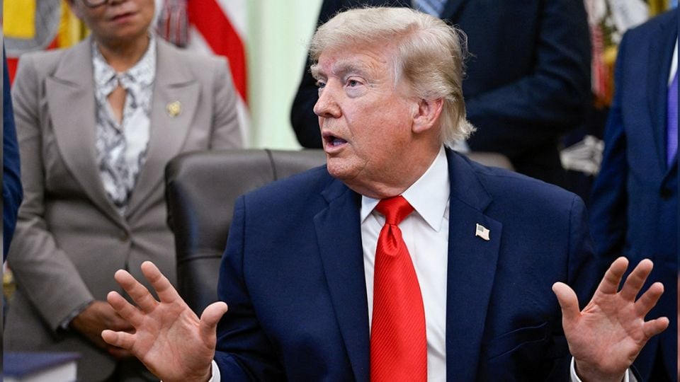 Demócratas acusan a Trump de intentar influir en la segunda vuelta de la elección presidencial en Colombia