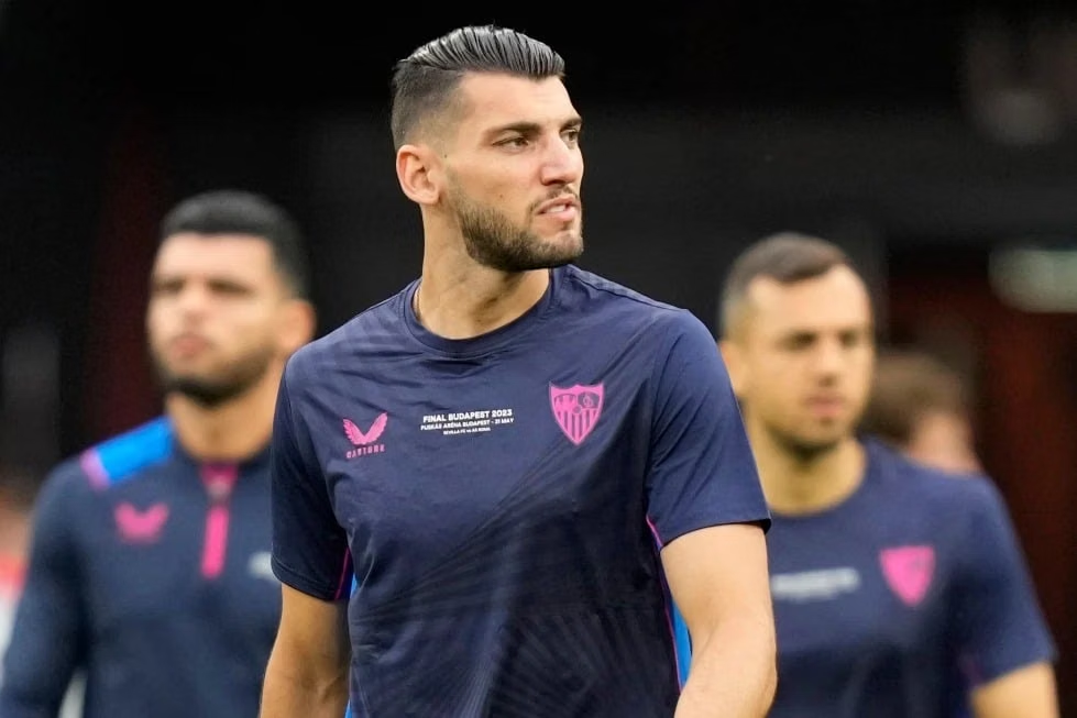 Condenan a ocho años y medio de cárcel al futbolista español Rafa Mir por agredir sexu4lmente a dos mujeres